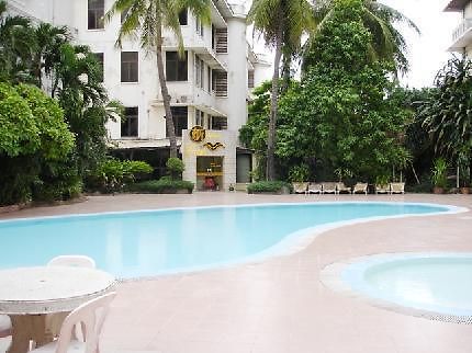 Holiday Hotel Phnom Penh Dış mekan fotoğraf