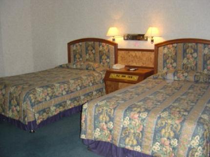 Holiday Hotel Phnom Penh Dış mekan fotoğraf