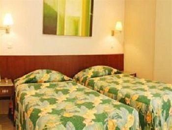 Holiday Hotel Phnom Penh Dış mekan fotoğraf