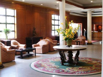 Holiday Hotel Phnom Penh Dış mekan fotoğraf